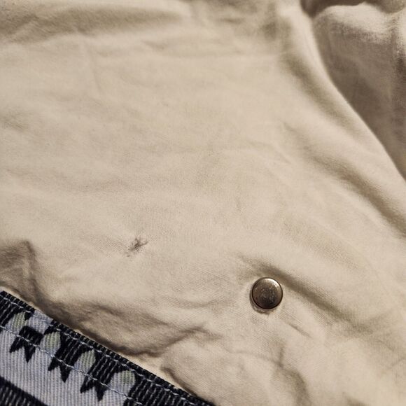 Woolrich Utility Jacket in Gray and Cream Pattern - Picture 13 of 16